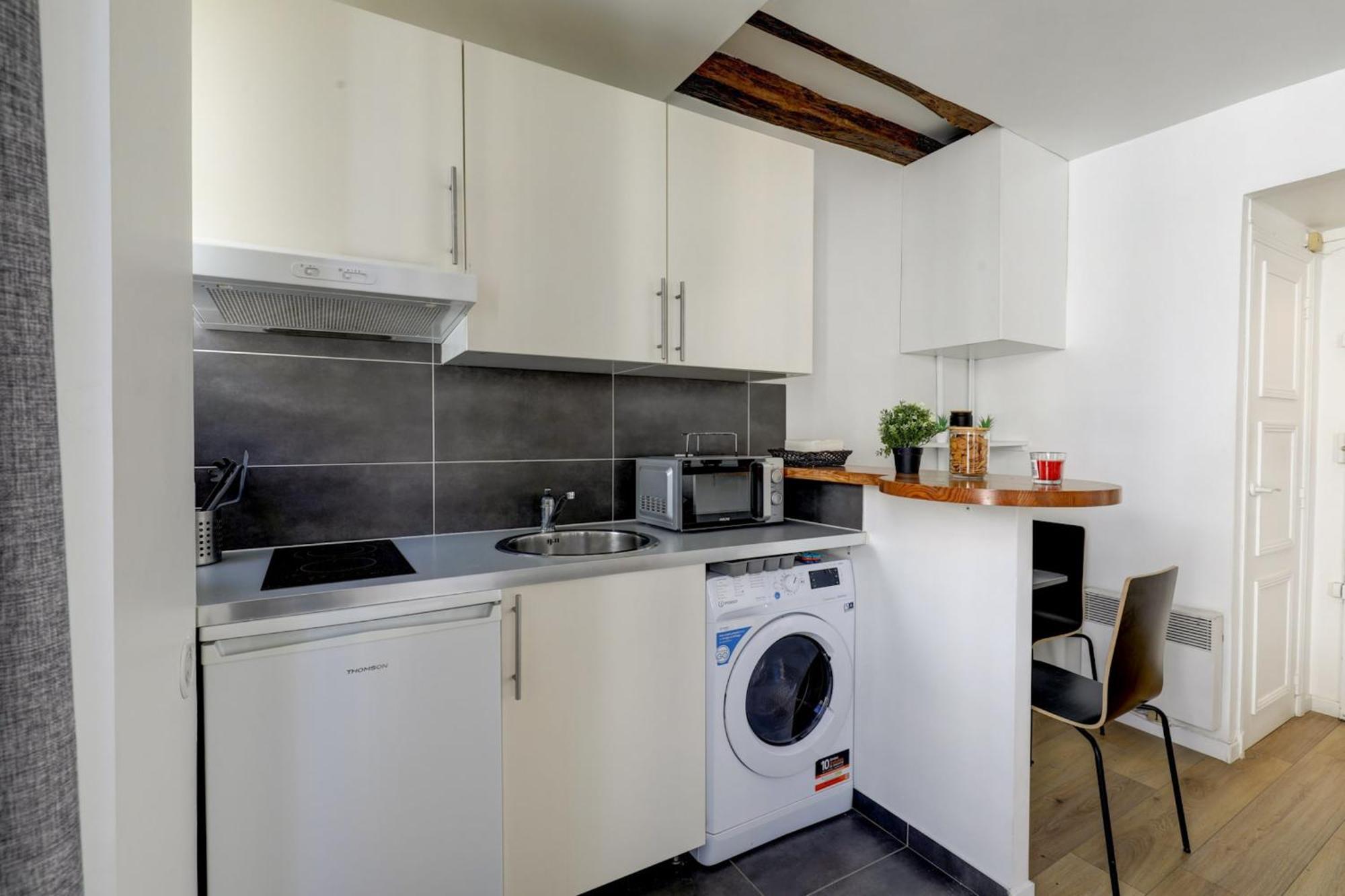 Le Marais Republique - Cityapartmentstay Париж Екстериор снимка